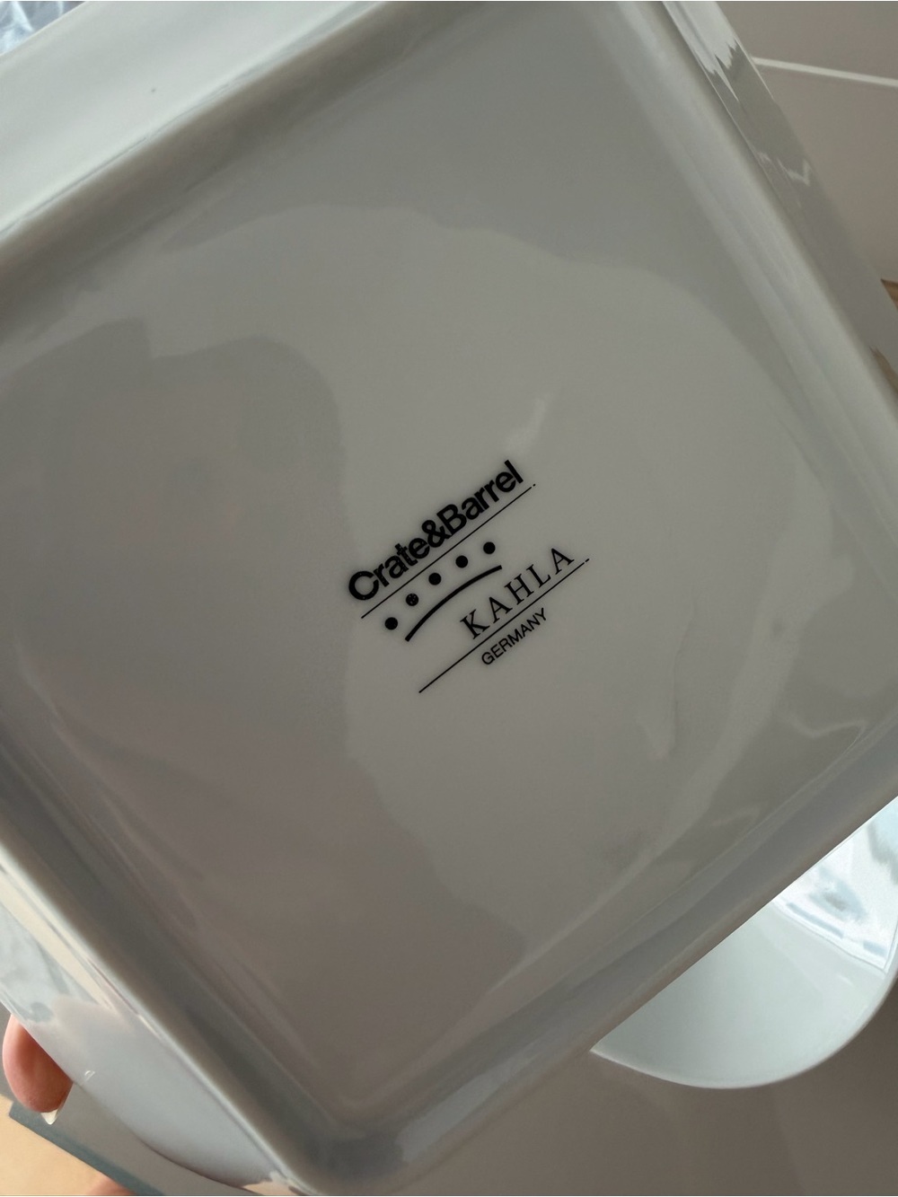 🗽2 Crate & Barrel Kahla White Porcelain Serveware Dishes - Picture 2 of 2